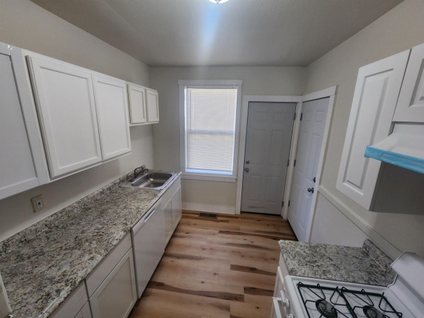 2304 4TH, ROCKFORD, Illinois 61104, ,3 - 4 Units,For Sale,4TH,202602883