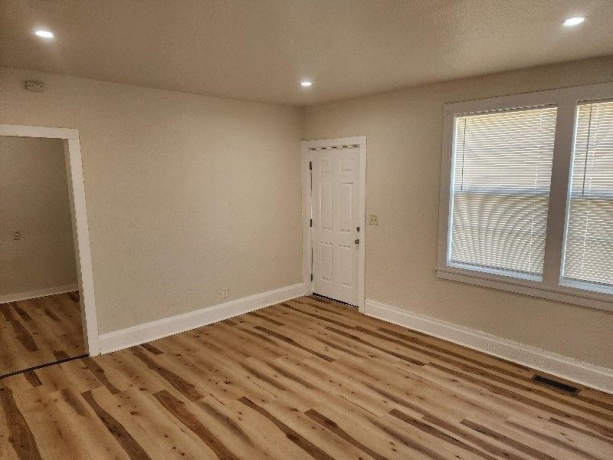 2304 4TH, ROCKFORD, Illinois 61104, ,3 - 4 Units,For Sale,4TH,202602883