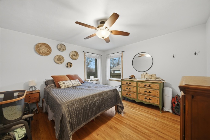 613 Garden Walk, DIXON, Illinois 61021, 3 Bedrooms Bedrooms, ,2 BathroomsBathrooms,House,For Sale,Garden Walk,202602884