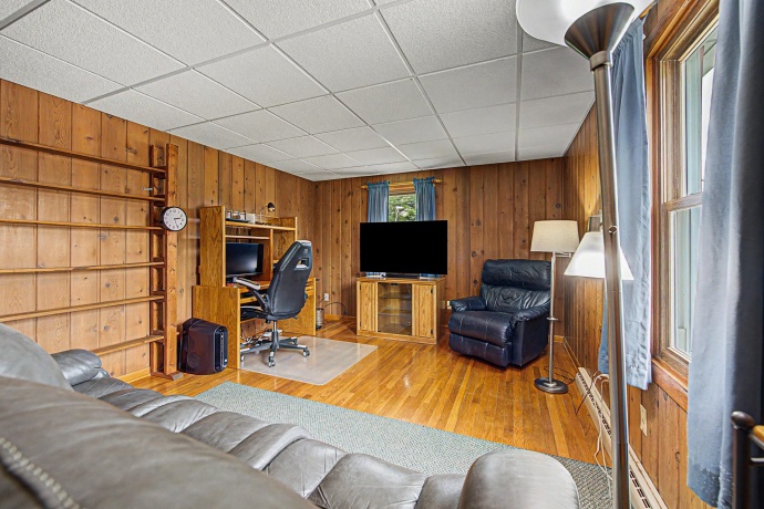 1334 Blackhawk, FREEPORT, Illinois 61032, 4 Bedrooms Bedrooms, ,2 BathroomsBathrooms,House,For Sale,Blackhawk,202602503