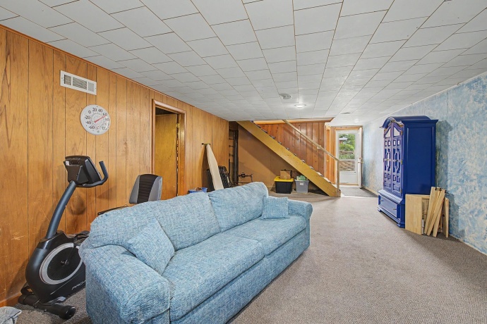 1334 Blackhawk, FREEPORT, Illinois 61032, 4 Bedrooms Bedrooms, ,2 BathroomsBathrooms,House,For Sale,Blackhawk,202602503