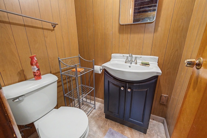1334 Blackhawk, FREEPORT, Illinois 61032, 4 Bedrooms Bedrooms, ,2 BathroomsBathrooms,House,For Sale,Blackhawk,202602503