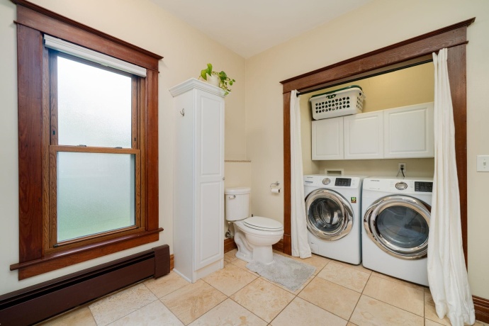 506 6th, OREGON, Illinois 61061, 3 Bedrooms Bedrooms, ,2 BathroomsBathrooms,House,For Sale,6th,202602885