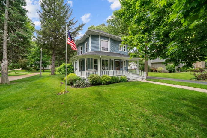 506 6th, OREGON, Illinois 61061, 3 Bedrooms Bedrooms, ,2 BathroomsBathrooms,House,For Sale,6th,202602885
