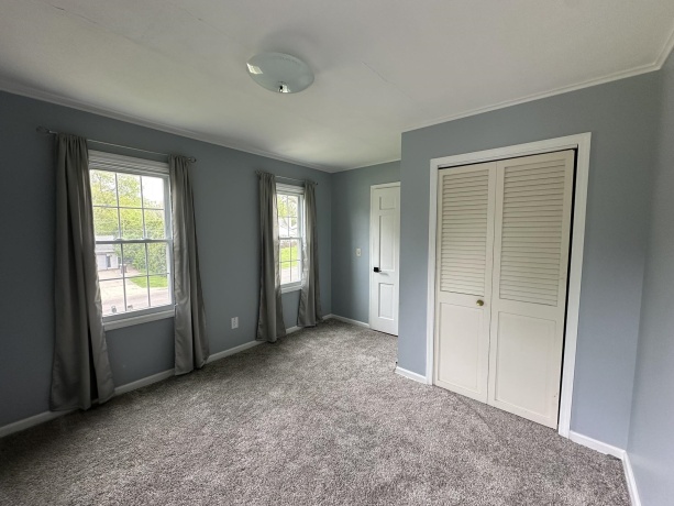 253 Park Crest Dr, FREEPORT, Illinois 61032, 4 Bedrooms Bedrooms, ,2 BathroomsBathrooms,House,For Sale,Park Crest Dr,202602449