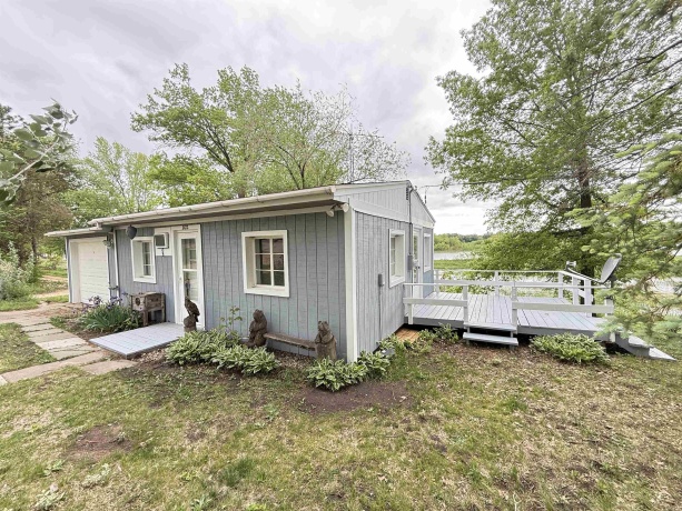 2122 River, GALENA, Illinois 61036, 1 Bedroom Bedrooms, ,1 BathroomBathrooms,House,For Sale,River,202602887