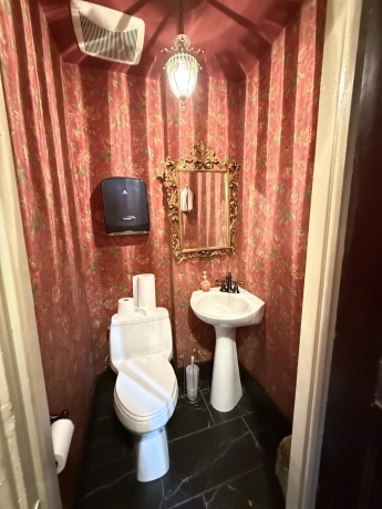 1004 Park, GALENA, Illinois 61036, 8 Bedrooms Bedrooms, ,8 BathroomsBathrooms,House,For Sale,Park,202602888