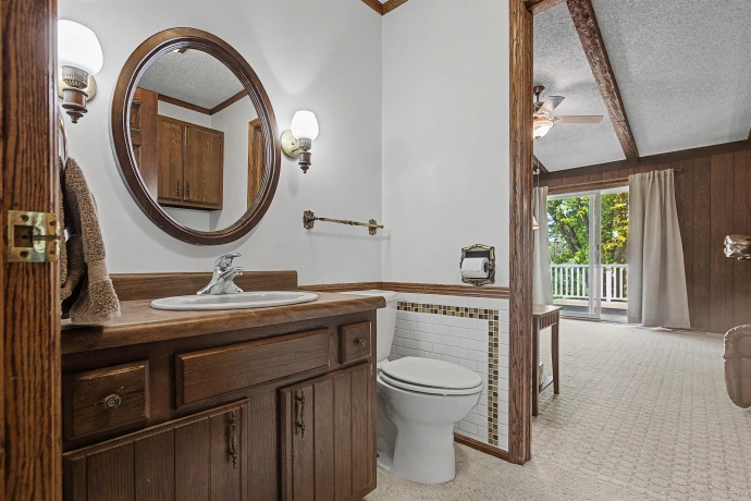 17380 Corbett, MOUNT CARROLL, Illinois 61053, 6 Bedrooms Bedrooms, ,3 BathroomsBathrooms,House,For Sale,Corbett,202602890