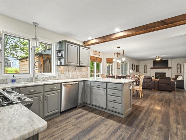 3721 APPLEWOOD, ROCKFORD, Illinois 61114, 4 Bedrooms Bedrooms, ,2 BathroomsBathrooms,House,For Sale,APPLEWOOD,202602891