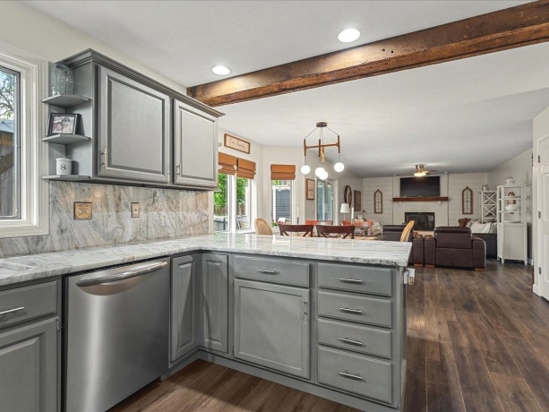 3721 APPLEWOOD, ROCKFORD, Illinois 61114, 4 Bedrooms Bedrooms, ,2 BathroomsBathrooms,House,For Sale,APPLEWOOD,202602891