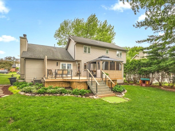 3721 APPLEWOOD, ROCKFORD, Illinois 61114, 4 Bedrooms Bedrooms, ,2 BathroomsBathrooms,House,For Sale,APPLEWOOD,202602891