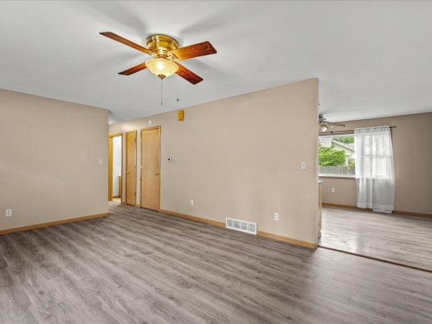 118 Hawley, AMBOY, Illinois 61310, 3 Bedrooms Bedrooms, ,1 BathroomBathrooms,House,For Sale,Hawley,202602892