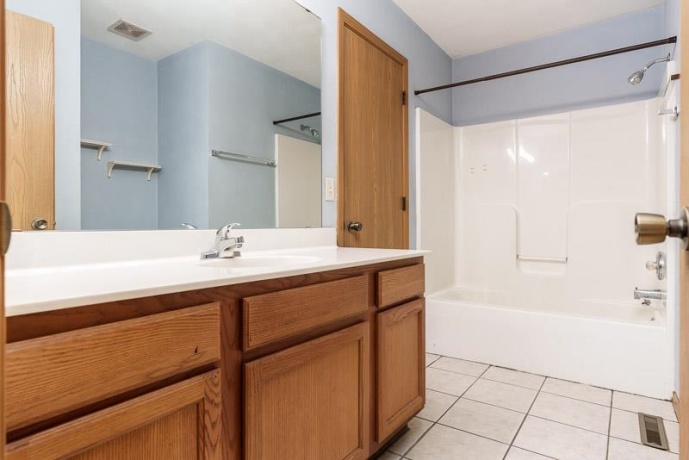 3823 Ashwinton, ROCKFORD, Illinois 61109, 3 Bedrooms Bedrooms, ,1 BathroomBathrooms,House,For Sale,Ashwinton,202602893