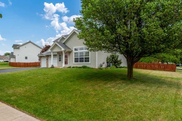 3823 Ashwinton, ROCKFORD, Illinois 61109, 3 Bedrooms Bedrooms, ,1 BathroomBathrooms,House,For Sale,Ashwinton,202602893
