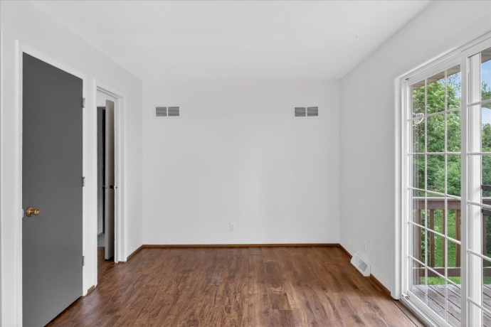405 Cherry, FORRESTON, Illinois 61030, 3 Bedrooms Bedrooms, ,1 BathroomBathrooms,House,For Sale,Cherry,202602894