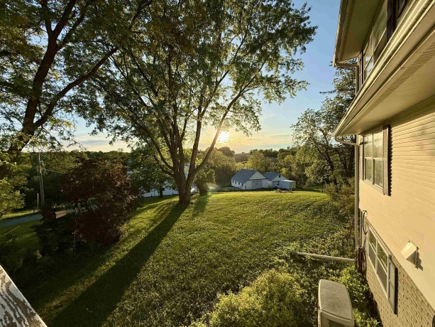 17380 Corbett, MOUNT CARROLL, Illinois 61053, 6 Bedrooms Bedrooms, ,3 BathroomsBathrooms,Farm,For Sale,Corbett,202602896