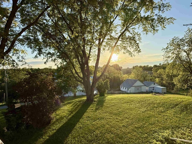 17380 Corbett, MOUNT CARROLL, Illinois 61053, 6 Bedrooms Bedrooms, ,3 BathroomsBathrooms,Farm,For Sale,Corbett,202602896