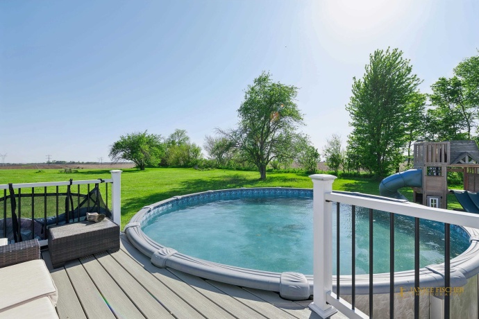 12521 High, DAVIS JUNCTION, Illinois 61020, 4 Bedrooms Bedrooms, ,2 BathroomsBathrooms,House,For Sale,High,202602899
