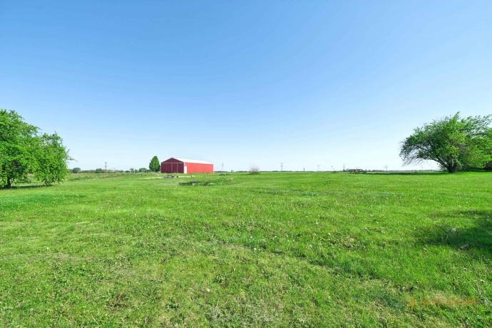 12521 High, DAVIS JUNCTION, Illinois 61020, 4 Bedrooms Bedrooms, ,2 BathroomsBathrooms,House,For Sale,High,202602899