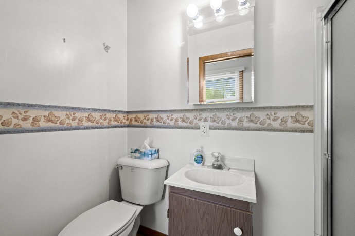 2108 Margaret, LOVES PARK, Illinois 61111, 3 Bedrooms Bedrooms, ,2 BathroomsBathrooms,House,For Sale,Margaret,202602900