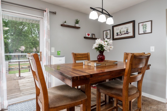 10029 Debbie, MACHESNEY PARK, Illinois 61115, 3 Bedrooms Bedrooms, ,2 BathroomsBathrooms,House,For Sale,Debbie,202602904