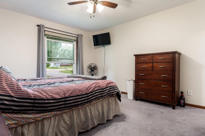 10029 Debbie, MACHESNEY PARK, Illinois 61115, 3 Bedrooms Bedrooms, ,2 BathroomsBathrooms,House,For Sale,Debbie,202602904