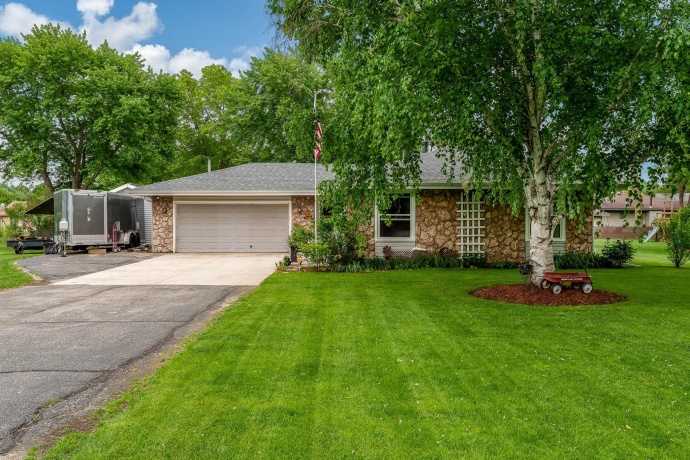 10029 Debbie, MACHESNEY PARK, Illinois 61115, 3 Bedrooms Bedrooms, ,2 BathroomsBathrooms,House,For Sale,Debbie,202602904