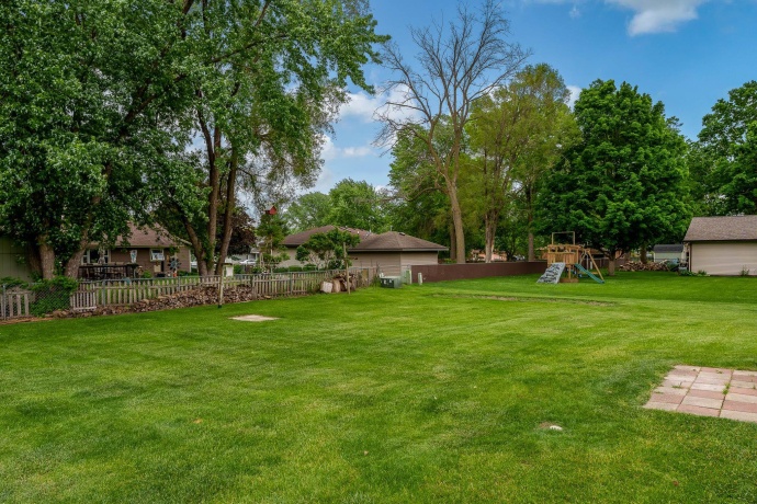 10029 Debbie, MACHESNEY PARK, Illinois 61115, 3 Bedrooms Bedrooms, ,2 BathroomsBathrooms,House,For Sale,Debbie,202602904