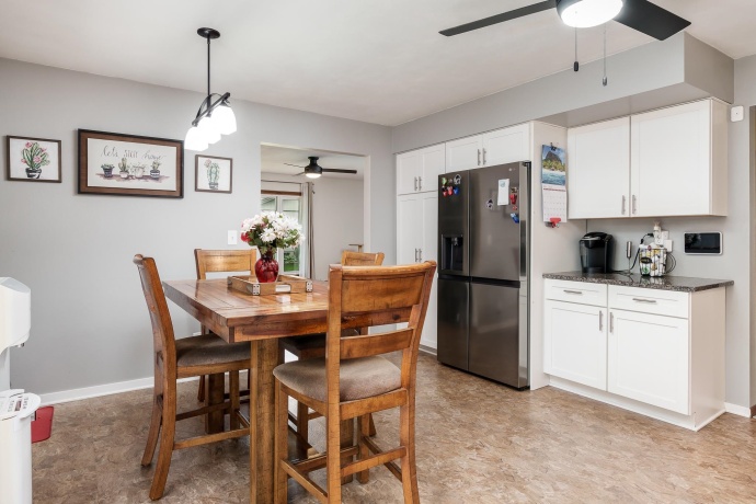 10029 Debbie, MACHESNEY PARK, Illinois 61115, 3 Bedrooms Bedrooms, ,2 BathroomsBathrooms,House,For Sale,Debbie,202602904