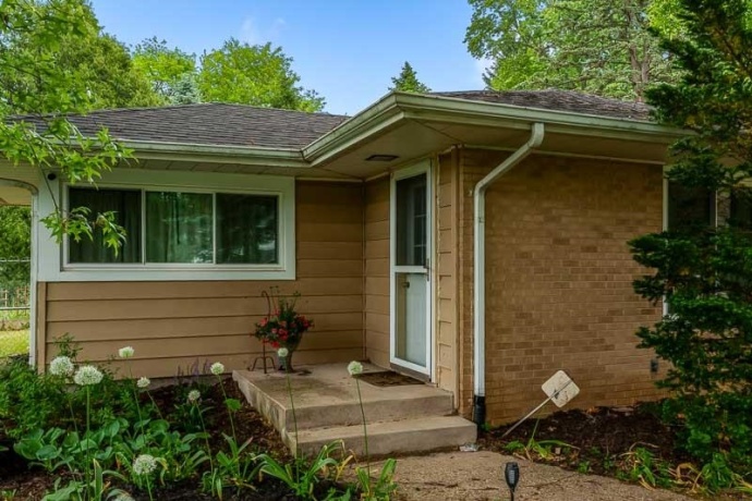 1107 PINE VALLEY, ROCKFORD, Illinois 61107, 3 Bedrooms Bedrooms, ,1 BathroomBathrooms,House,For Sale,PINE VALLEY,202602906