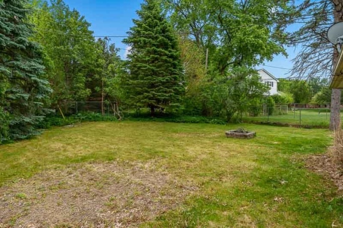 1107 PINE VALLEY, ROCKFORD, Illinois 61107, 3 Bedrooms Bedrooms, ,1 BathroomBathrooms,House,For Sale,PINE VALLEY,202602906