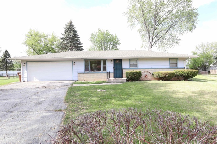 916 Crystal, MACHESNEY PARK, Illinois 61115, 3 Bedrooms Bedrooms, ,2 BathroomsBathrooms,House,For Sale,Crystal,202602909