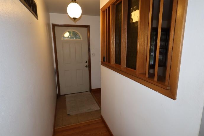 916 Crystal, MACHESNEY PARK, Illinois 61115, 3 Bedrooms Bedrooms, ,2 BathroomsBathrooms,House,For Sale,Crystal,202602909