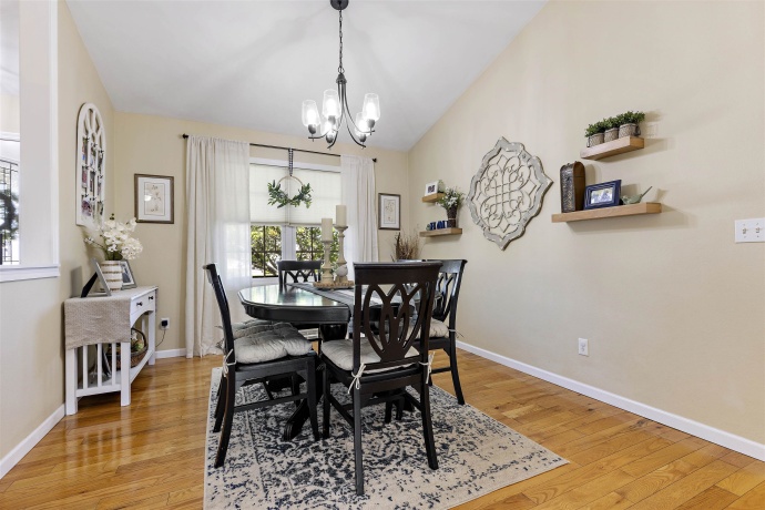 226 6TH, EVANSVILLE, Wisconsin 53536, 3 Bedrooms Bedrooms, ,3 BathroomsBathrooms,House,For Sale,6TH,202602910
