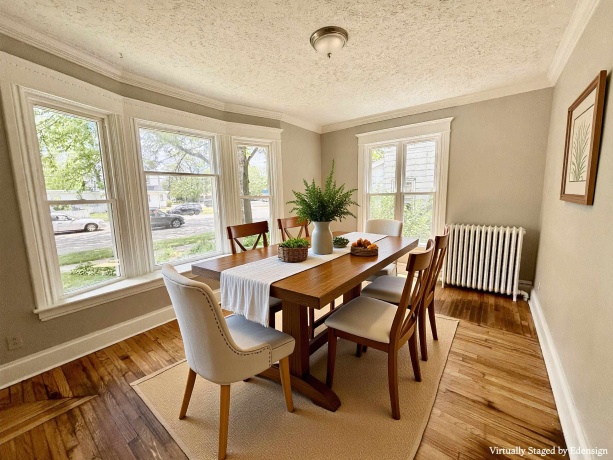 910 State, BELVIDERE, Illinois 61008, 5 Bedrooms Bedrooms, ,1 BathroomBathrooms,House,For Sale,State,202602911