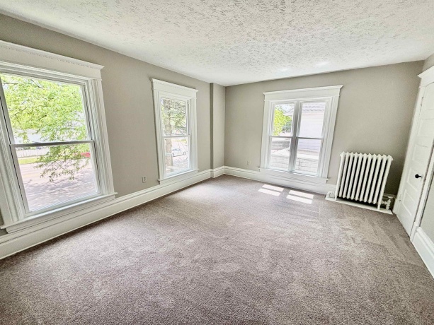 910 State, BELVIDERE, Illinois 61008, 5 Bedrooms Bedrooms, ,1 BathroomBathrooms,House,For Sale,State,202602911