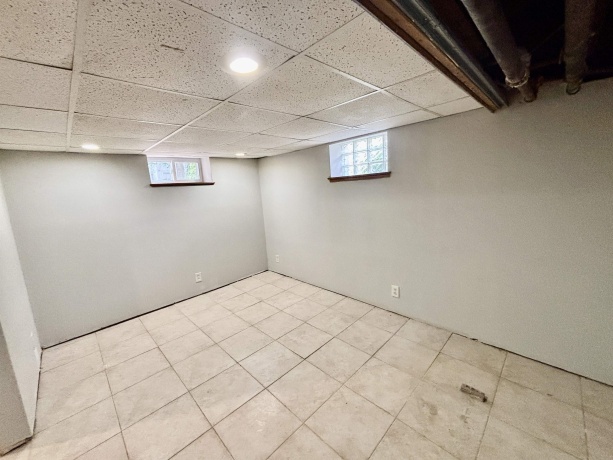 910 State, BELVIDERE, Illinois 61008, 5 Bedrooms Bedrooms, ,1 BathroomBathrooms,House,For Sale,State,202602911
