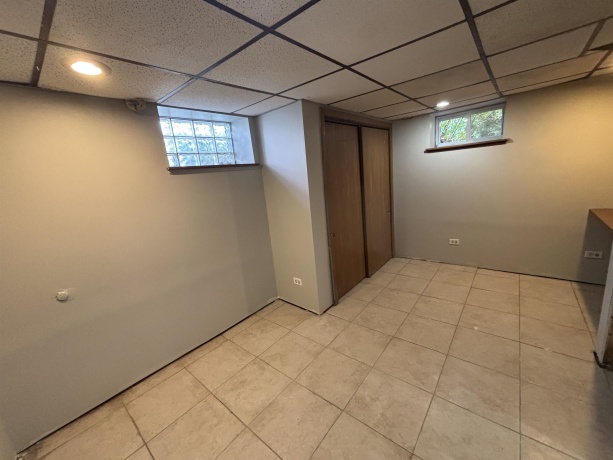910 State, BELVIDERE, Illinois 61008, 5 Bedrooms Bedrooms, ,1 BathroomBathrooms,House,For Sale,State,202602911