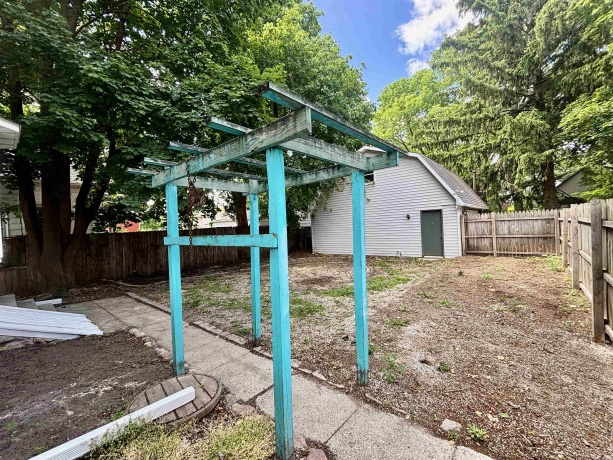 910 State, BELVIDERE, Illinois 61008, 5 Bedrooms Bedrooms, ,1 BathroomBathrooms,House,For Sale,State,202602911