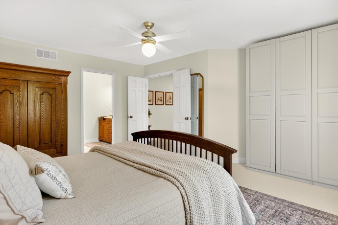 7166 Sentinel, ROCKFORD, Illinois 61107, 5 Bedrooms Bedrooms, ,3 BathroomsBathrooms,House,For Sale,Sentinel,202602916
