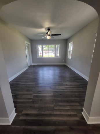1406 Bloomington, Streator, Illinois 61364, 4 Bedrooms Bedrooms, ,2 BathroomsBathrooms,House,For Sale,Bloomington,202602811