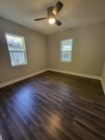 1406 Bloomington, Streator, Illinois 61364, 4 Bedrooms Bedrooms, ,2 BathroomsBathrooms,House,For Sale,Bloomington,202602811