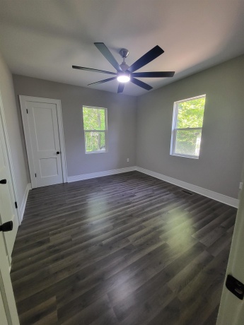 1406 Bloomington, Streator, Illinois 61364, 4 Bedrooms Bedrooms, ,2 BathroomsBathrooms,House,For Sale,Bloomington,202602811