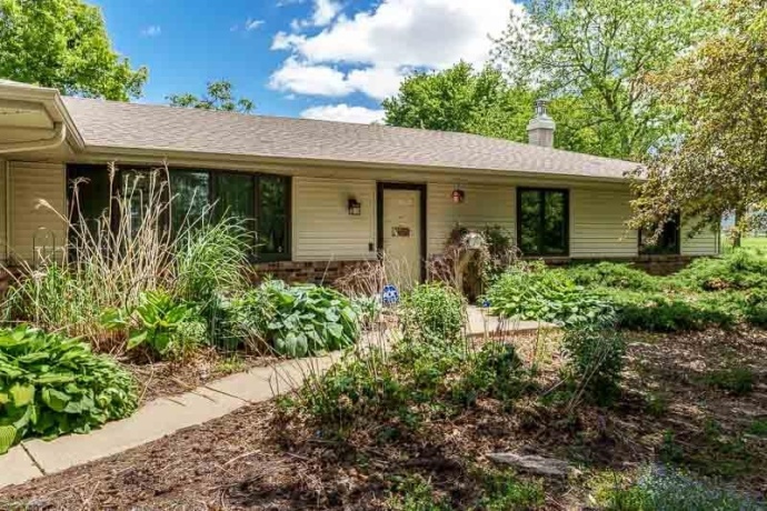 12425 Olson, CALEDONIA, Illinois 61011, 3 Bedrooms Bedrooms, ,2 BathroomsBathrooms,House,For Sale,Olson,202602922