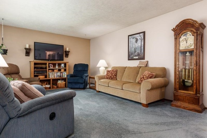 12425 Olson, CALEDONIA, Illinois 61011, 3 Bedrooms Bedrooms, ,2 BathroomsBathrooms,House,For Sale,Olson,202602922