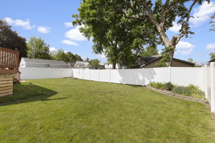 1421 GARFIELD, BELVIDERE, Illinois 61008, 3 Bedrooms Bedrooms, ,2 BathroomsBathrooms,House,For Sale,GARFIELD,202602924