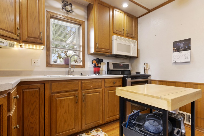 1421 GARFIELD, BELVIDERE, Illinois 61008, 3 Bedrooms Bedrooms, ,2 BathroomsBathrooms,House,For Sale,GARFIELD,202602924