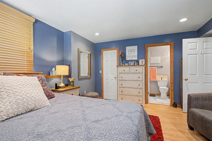 6 Bluffwood, GALENA, Illinois 61036, 3 Bedrooms Bedrooms, ,3 BathroomsBathrooms,House,For Sale,Bluffwood,202602925