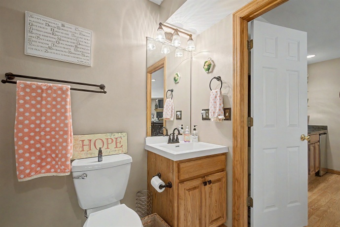 6 Bluffwood, GALENA, Illinois 61036, 3 Bedrooms Bedrooms, ,3 BathroomsBathrooms,House,For Sale,Bluffwood,202602925