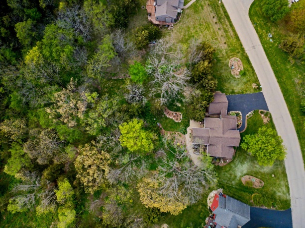 6 Bluffwood, GALENA, Illinois 61036, 3 Bedrooms Bedrooms, ,3 BathroomsBathrooms,House,For Sale,Bluffwood,202602925